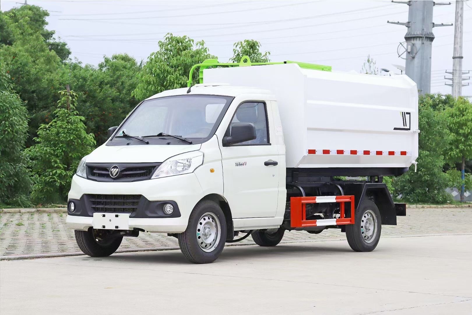 國六福田祥菱4方藍牌掛桶垃圾車 國六福田祥菱4方藍牌掛桶垃圾車