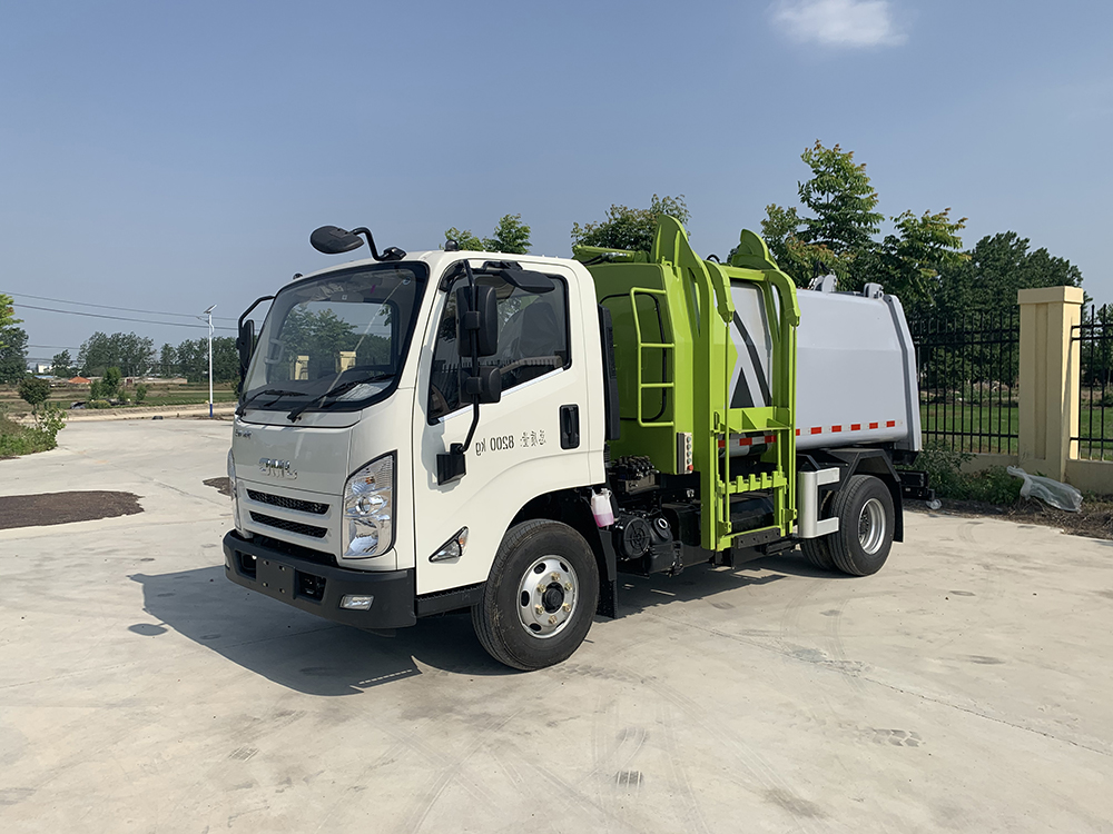 江鈴6方掛桶垃圾車 江鈴6方掛桶垃圾車