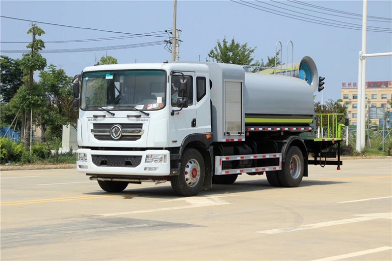 東風D9國六10噸圓罐多功能抑塵車 東風D9國六10噸圓罐多功能抑塵車